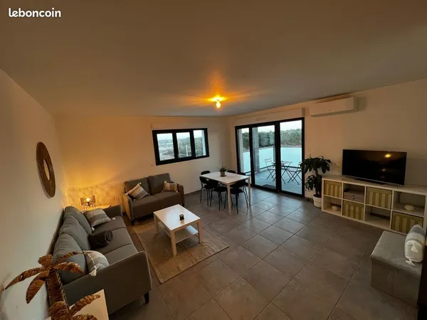 Beau T4 meublé CLIMATISATION terrasse parking