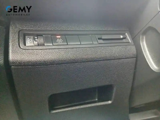 Peugeot 3008 puretech 130ch s&amp;s eat8 — photo 38