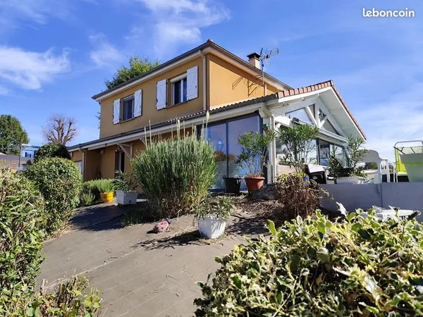 Maison 4 pièces 106 m²