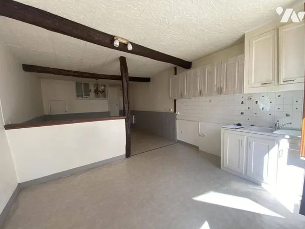 Maison Location Beaune-la-Rolande 365€