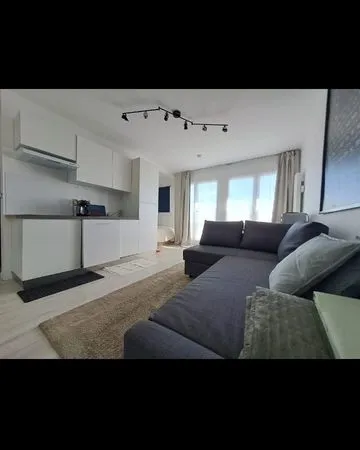 Studio 26m2 refait à neuf - Romainville centre - metro ligne 11