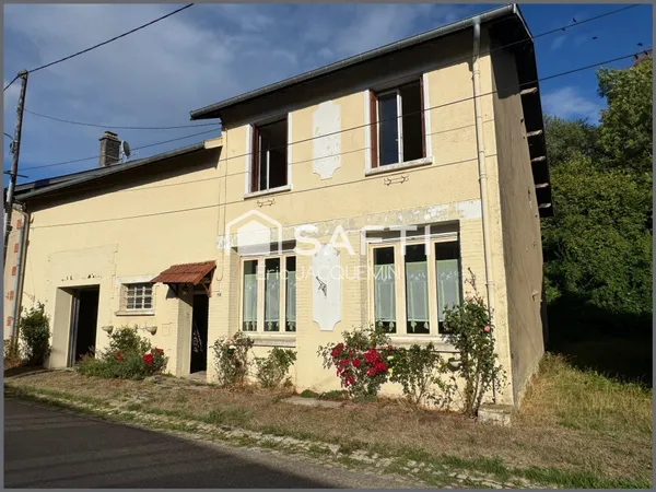 Avocourt 55270 - Maison avec grange et écurie.