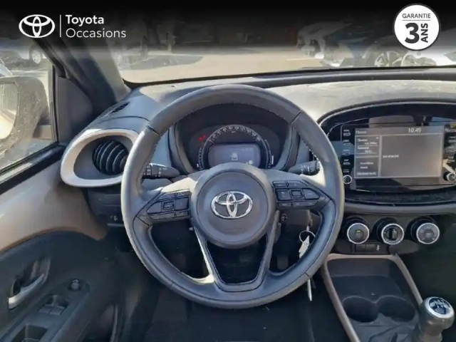 Toyota Aygo X 1.0 vvt-i 72ch air design my23 — photo 9