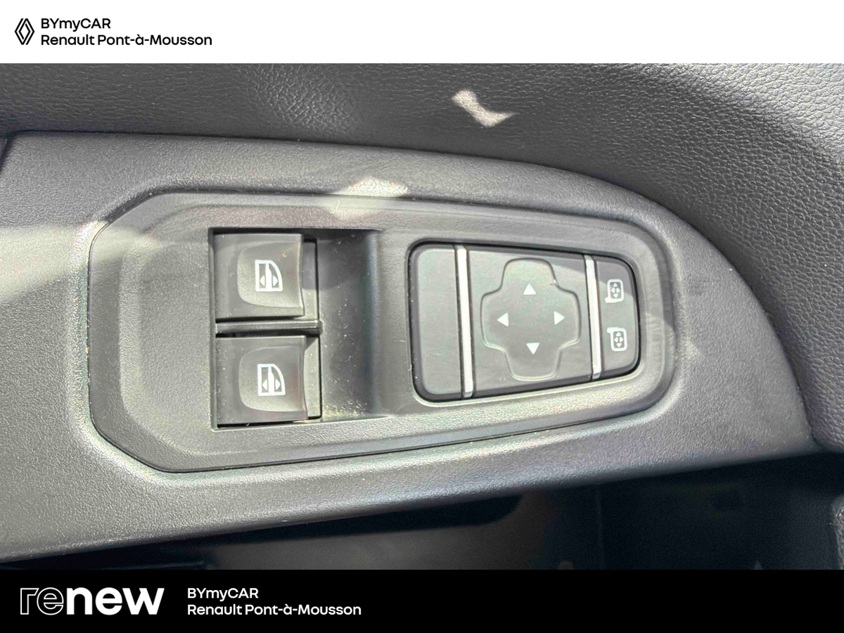 Renault TRAFIC FGN L2H1 3000 KG BLUE DCI 130 — photo 19