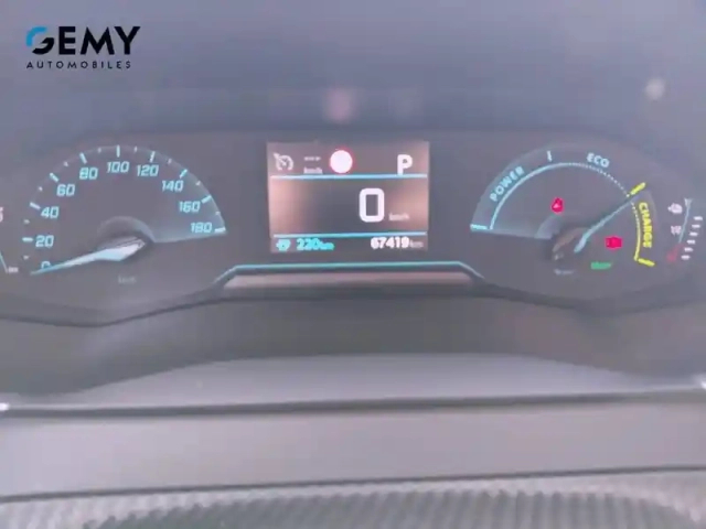 Peugeot 208 electrique 50 kwh 136ch — photo 18