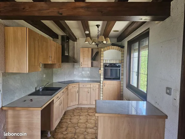 Maison 5 pièces 100 m²
