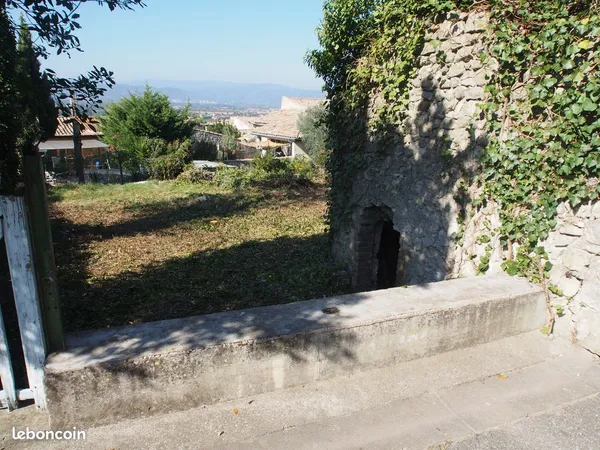 Terrain constructible
