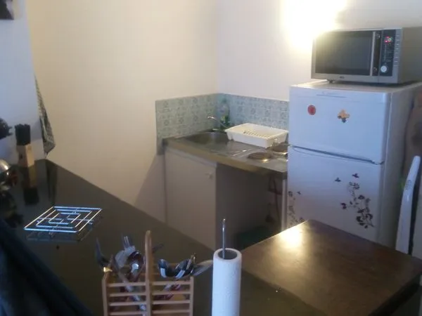 Loue studio meublé