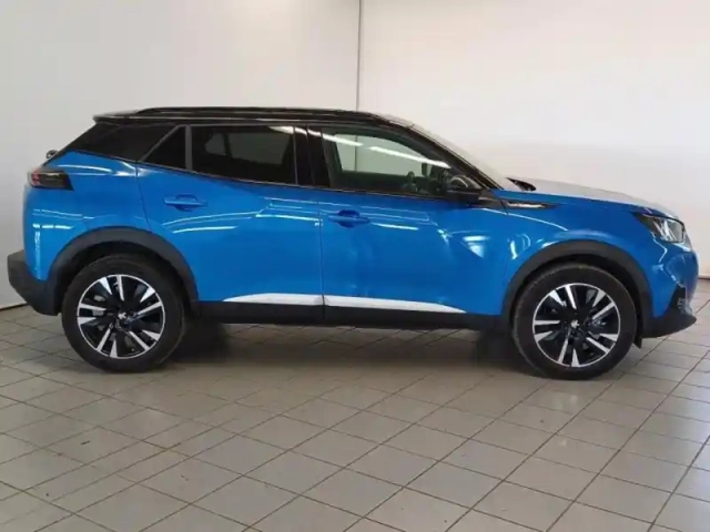 Peugeot 2008 1.2 puretech 130ch s&amp;s gt pack eat8 — photo 8