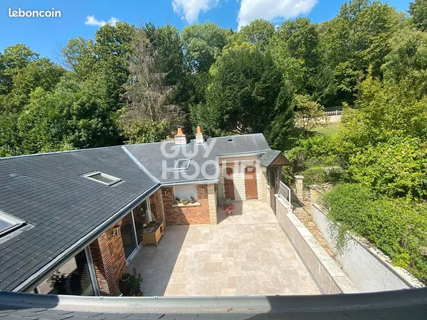 Maison 5 pièces 164 m²