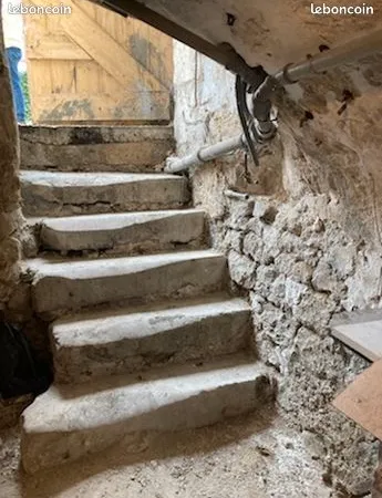 Location cave Coye la Forêt 15 m²