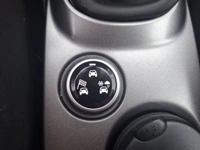 Fiat 500 x 1.4 multiair 140 ch — photo 8