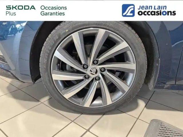 Skoda Octavia combi 2.0 tdi 200 ch dsg7 4x4 — photo 12