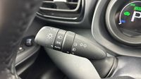 Toyota Yaris 116h Design 5p MY22 — photo 26