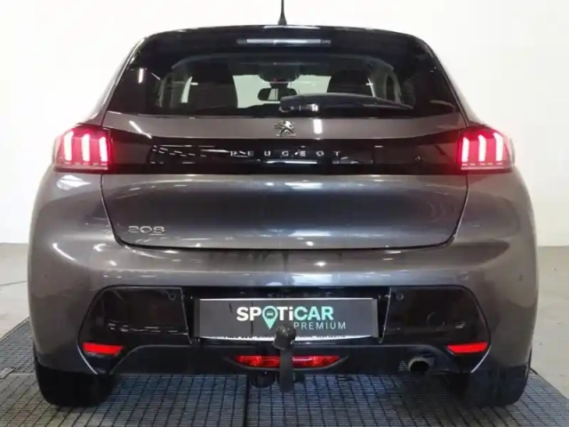 Peugeot 208 1.2 puretech 100ch s&amp;s allure — photo 4