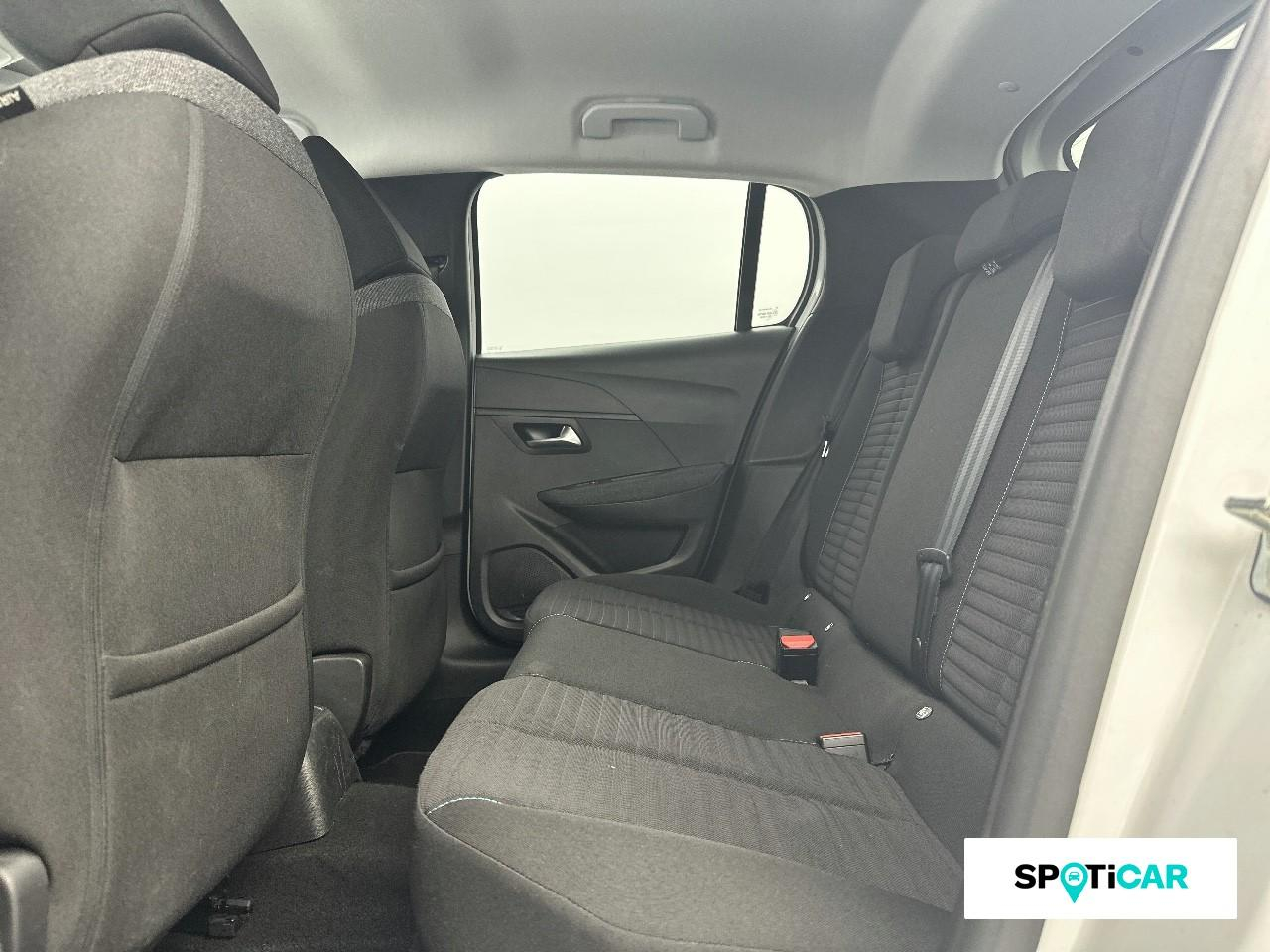 Peugeot 208 1.2 puretech 100ch s&s style 118g — photo 10