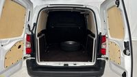 Peugeot Partner M 650kg BlueHDi 100ch S&S Pack Asphalt Connect — photo 9