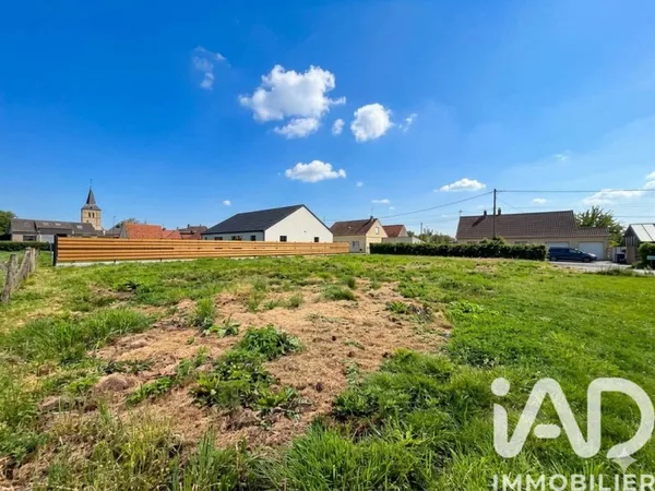 Terrain 711 m²