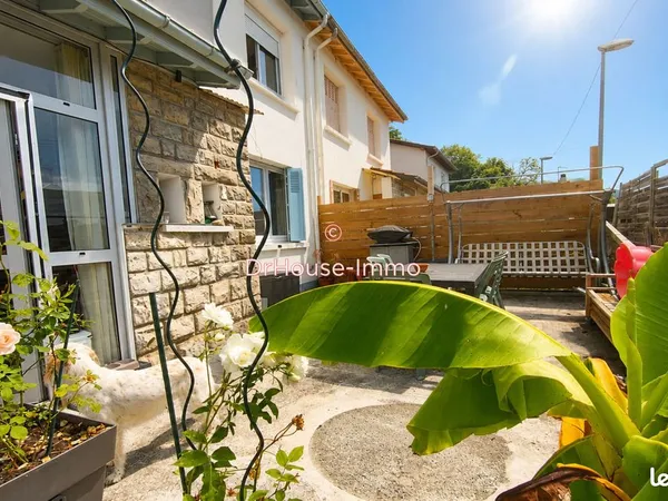 Maison 5 pièces 90 m²