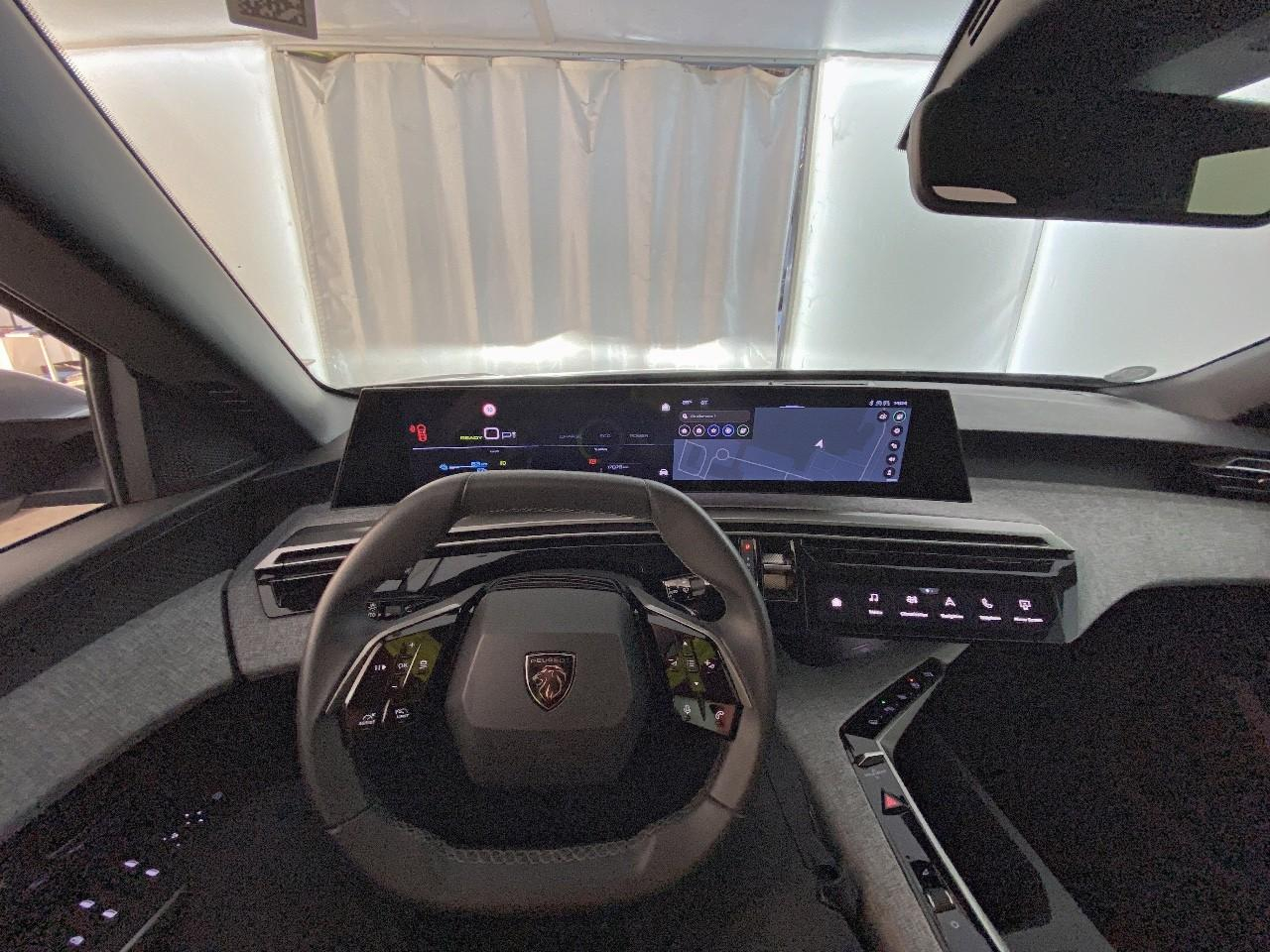 Peugeot 3008 electrique 210 ch 73 kwh allure — photo 12