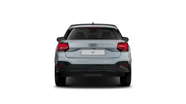 Audi Q2 35 tfsi 150 s tronic 7 — photo 13