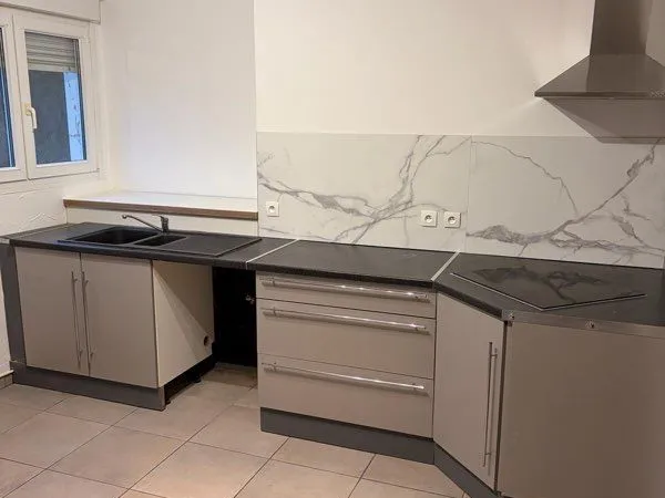 Bel Appartement F6 de 104 m² entièrement rénové