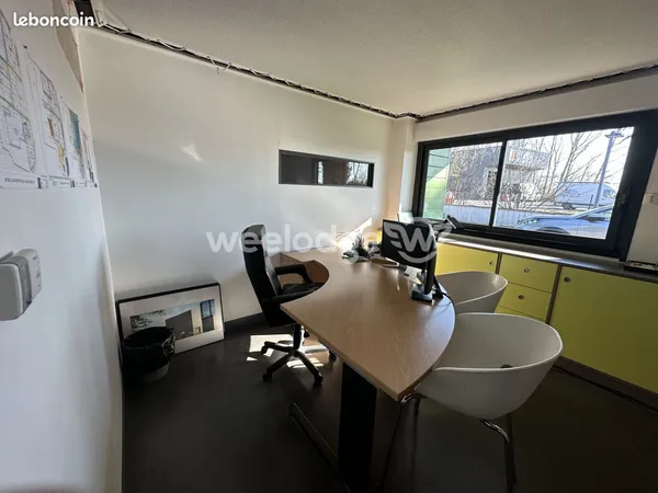Bureaux 297 m² Bouguenais