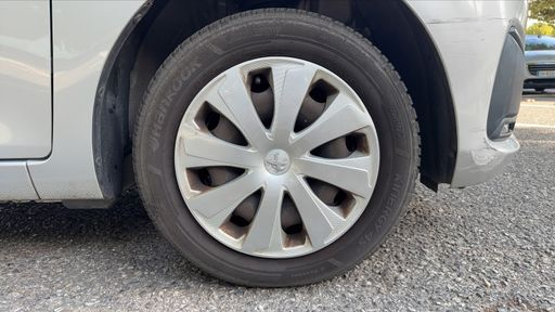 Peugeot 108 1.0 VTi 72 - Active – 2019 – 52682 km – Essence – Boîte Manuelle — photo 17