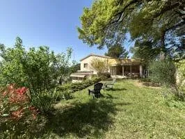 Maison 6 pièces 140 m²