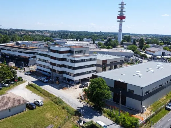 Bureaux 499 m²