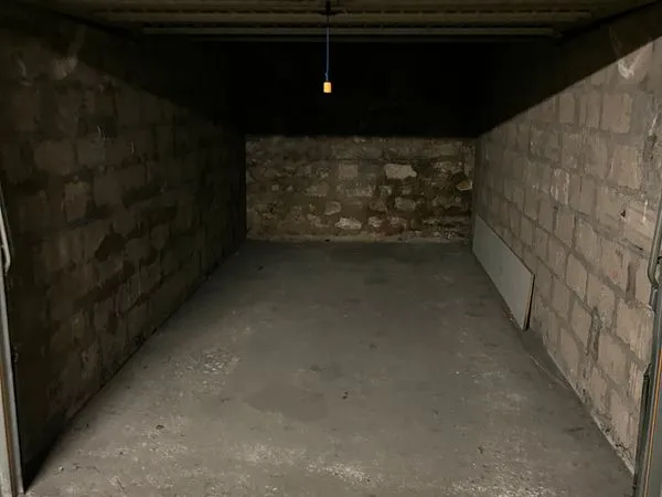 Location BOX Grand Parking Fermé Paris 12e (PICPUS)