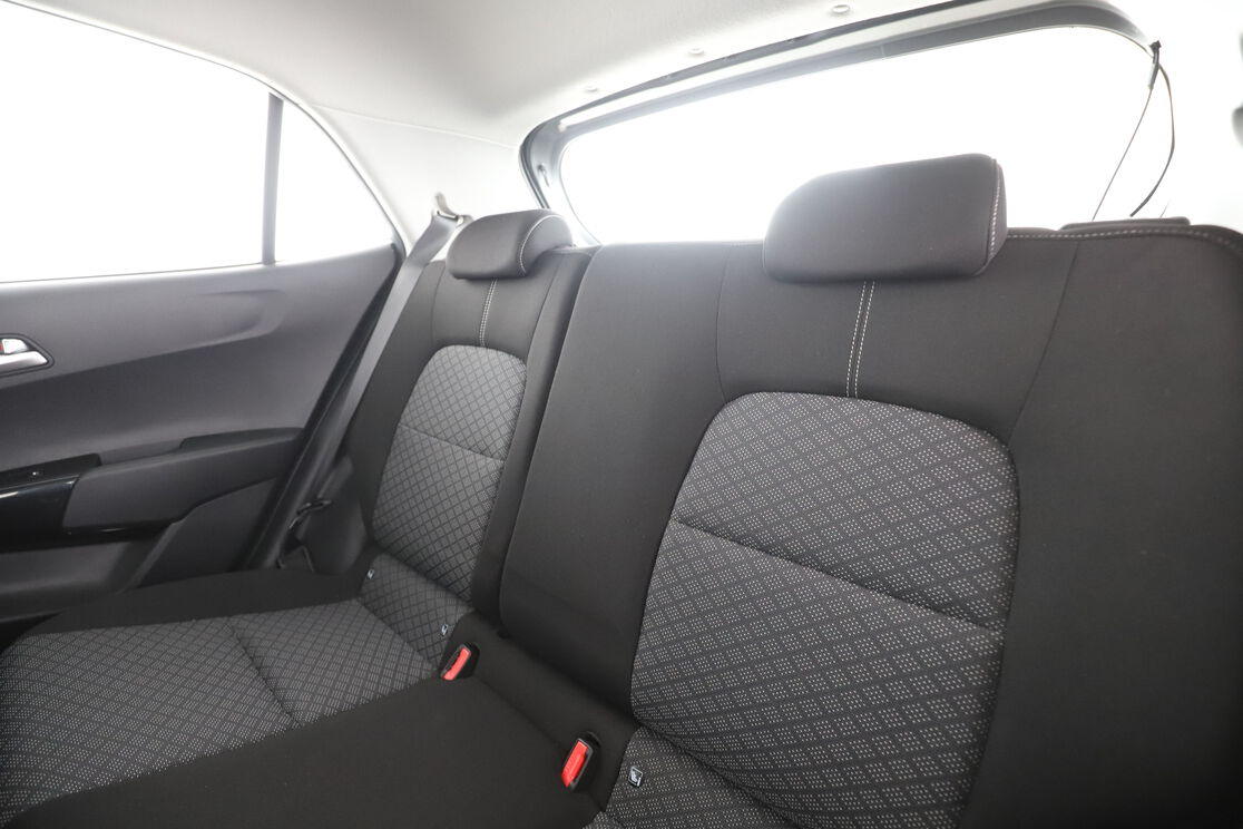 Kia Picanto 1.0 Active — photo 13