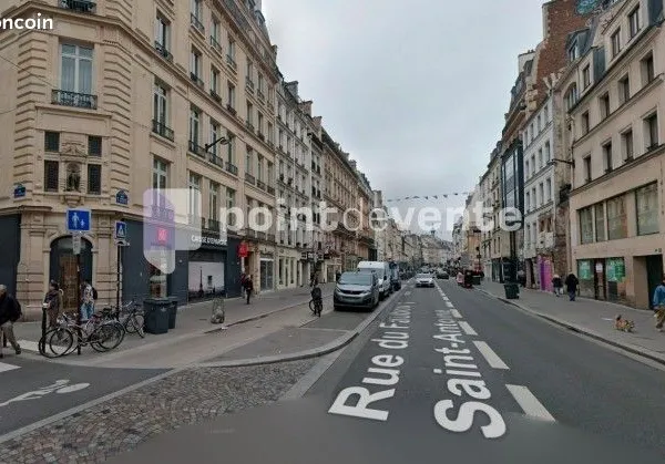 Local commercial 240 m²