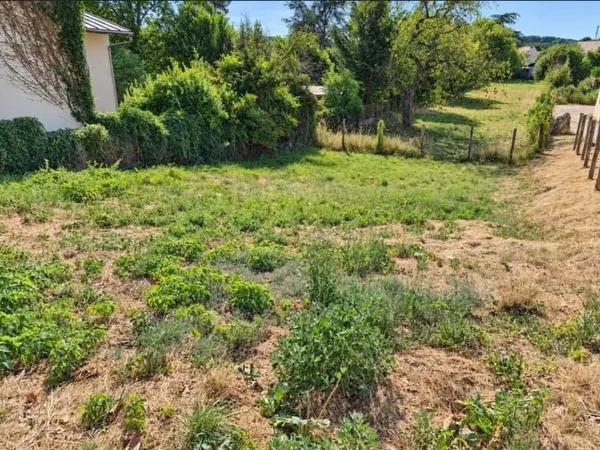 Terrain 288 m²