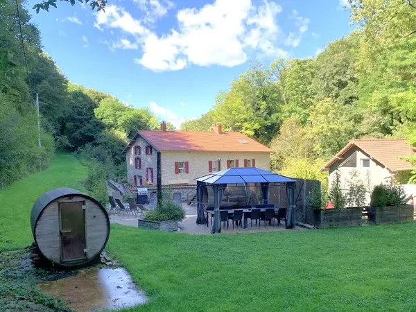 Moulin 14 pièces 437 m²