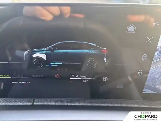 Peugeot 3008 hybrid 145 e-dcs6 — photo 15