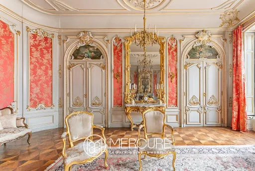 Appartement 5 pièces 233 m²