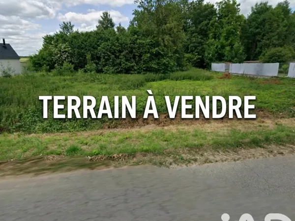Terrain 904 m²
