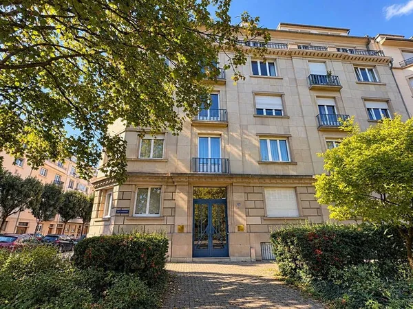 Appartement 5 pièces 177 m²