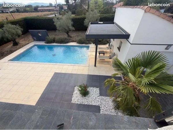 Villa avec piscine