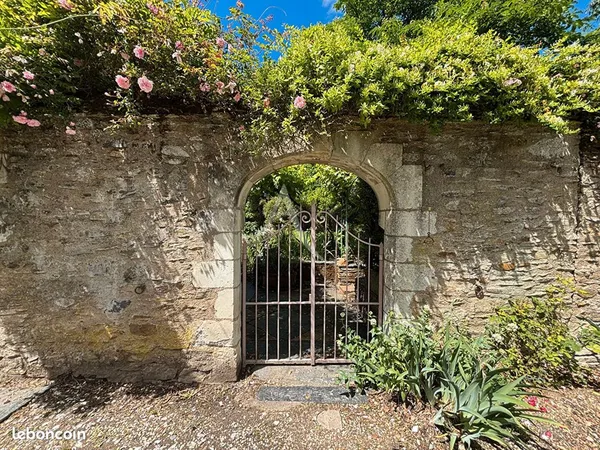 Propriété 7 pièces 187 m²