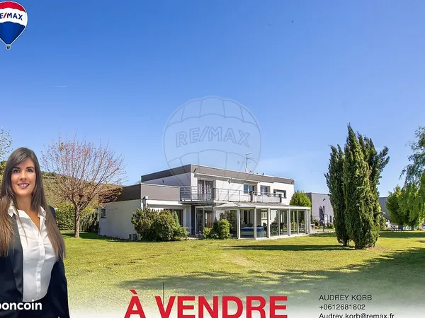Propriété 8 pièces 297 m²