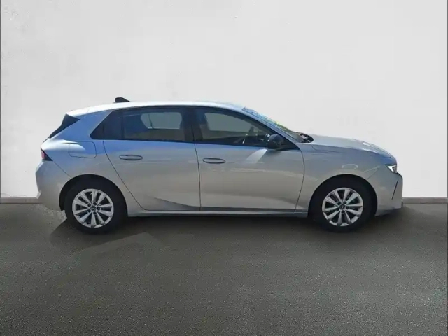 Opel Astra 1.2 turbo 110 ch bvm6 — photo 24