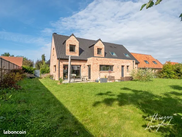Maison 8 pièces 209 m²