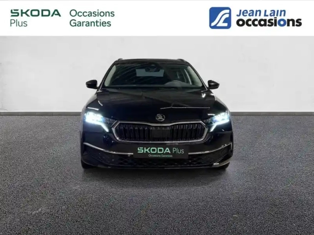 Skoda Octavia combi 1.5 tsi hybrid 150 ch act dsg7 — photo 9
