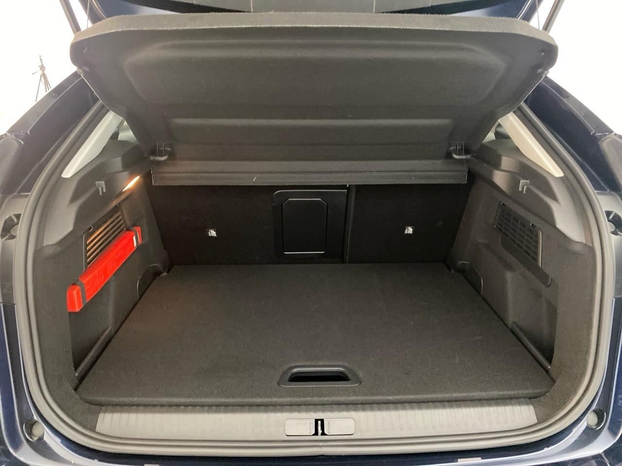 Citroën C4 hybride 136 e-dcs6 max — photo 6
