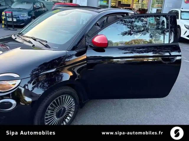 Fiat 500 c e 118 ch — photo 12