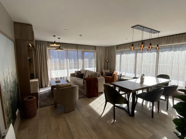 Appartement 4 pièces 84 m²