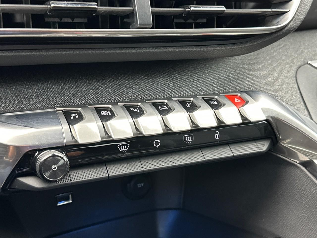 Peugeot 3008 bluehdi 130ch s&s eat8 allure pack — photo 27