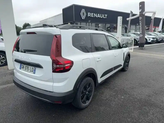 Dacia Jogger tce 110 5 places — photo 5